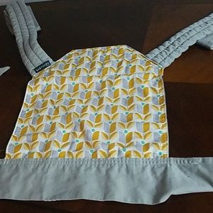 Babyhawk baby carrier.